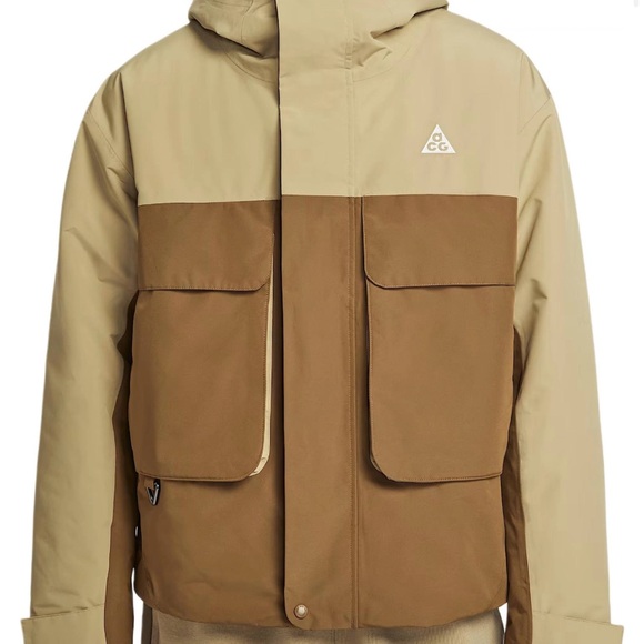Nike ACG Storm-FIT Jacket in Brown and Beige. - Picture 2 of 8